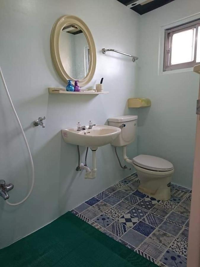 Tip Of The Iceberg B&B остров Ламай Екстериор снимка